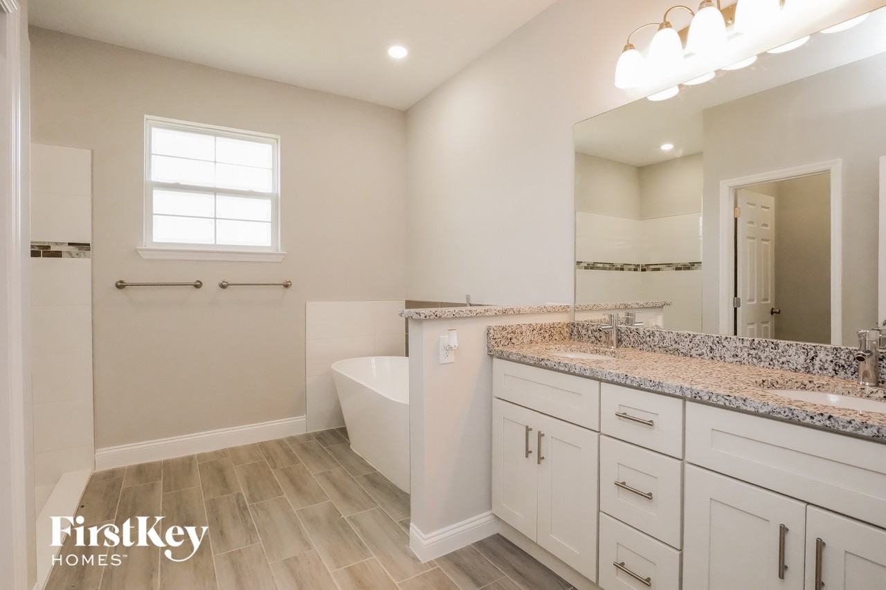 453 Magpie Ct - Photo 6 of 15