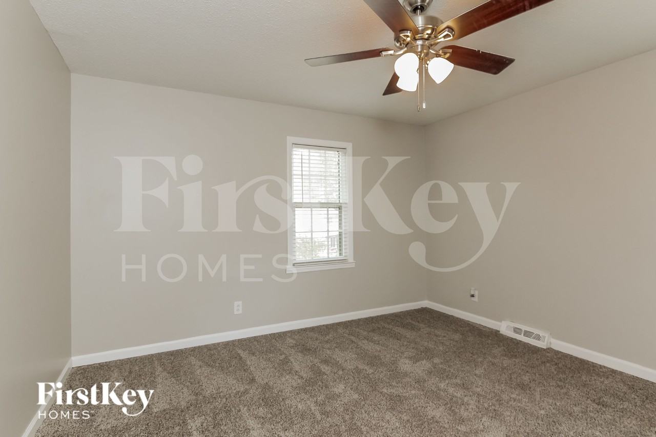 6814 Elm Forest Dr - Photo 7 of 15