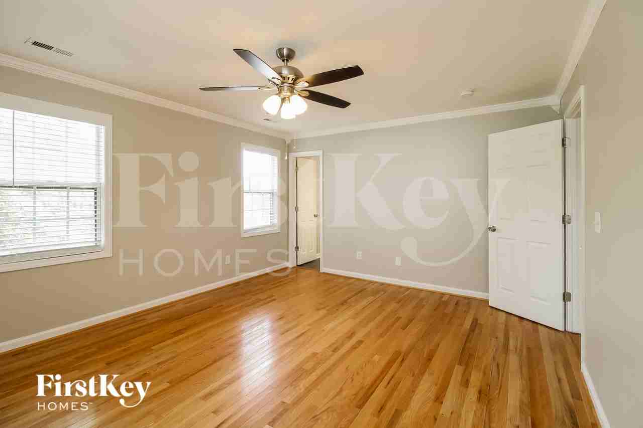 1817 Morgans Mill Way - Photo 7 of 18