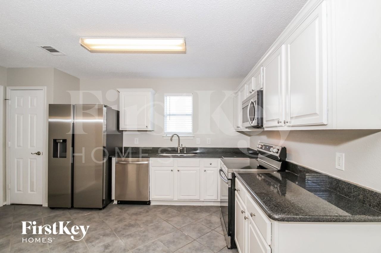 4917 Stirrup Way - Photo 6 of 15