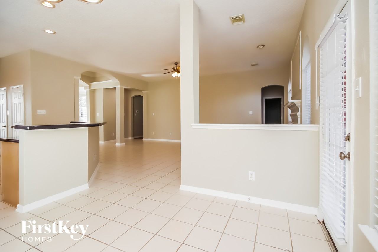 4022 N Dawn Cypress Ct - Photo 6 of 15