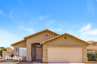 8543 W Cherry Hills Dr - Photo 1 of 1