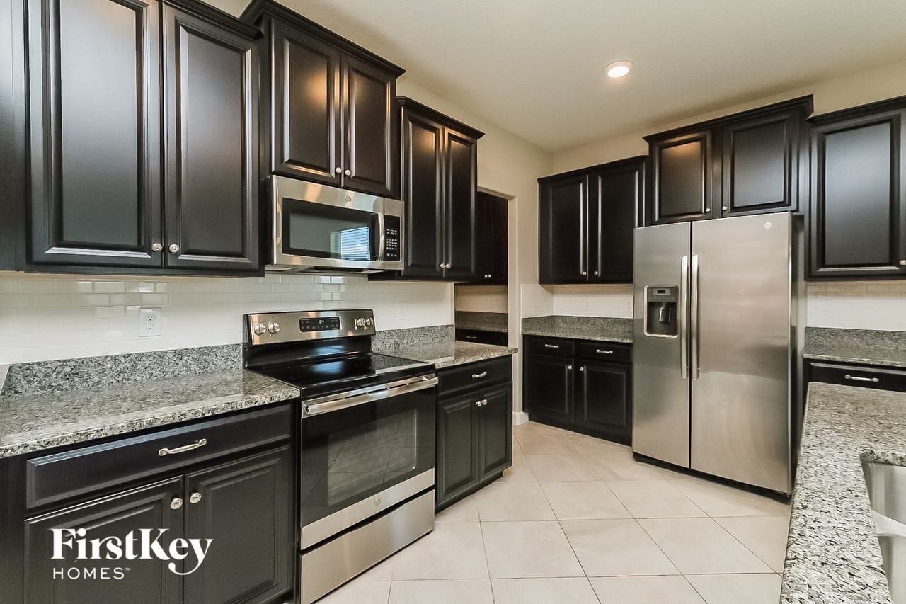 9924 Victory Gallop Loop - Photo 5 of 15