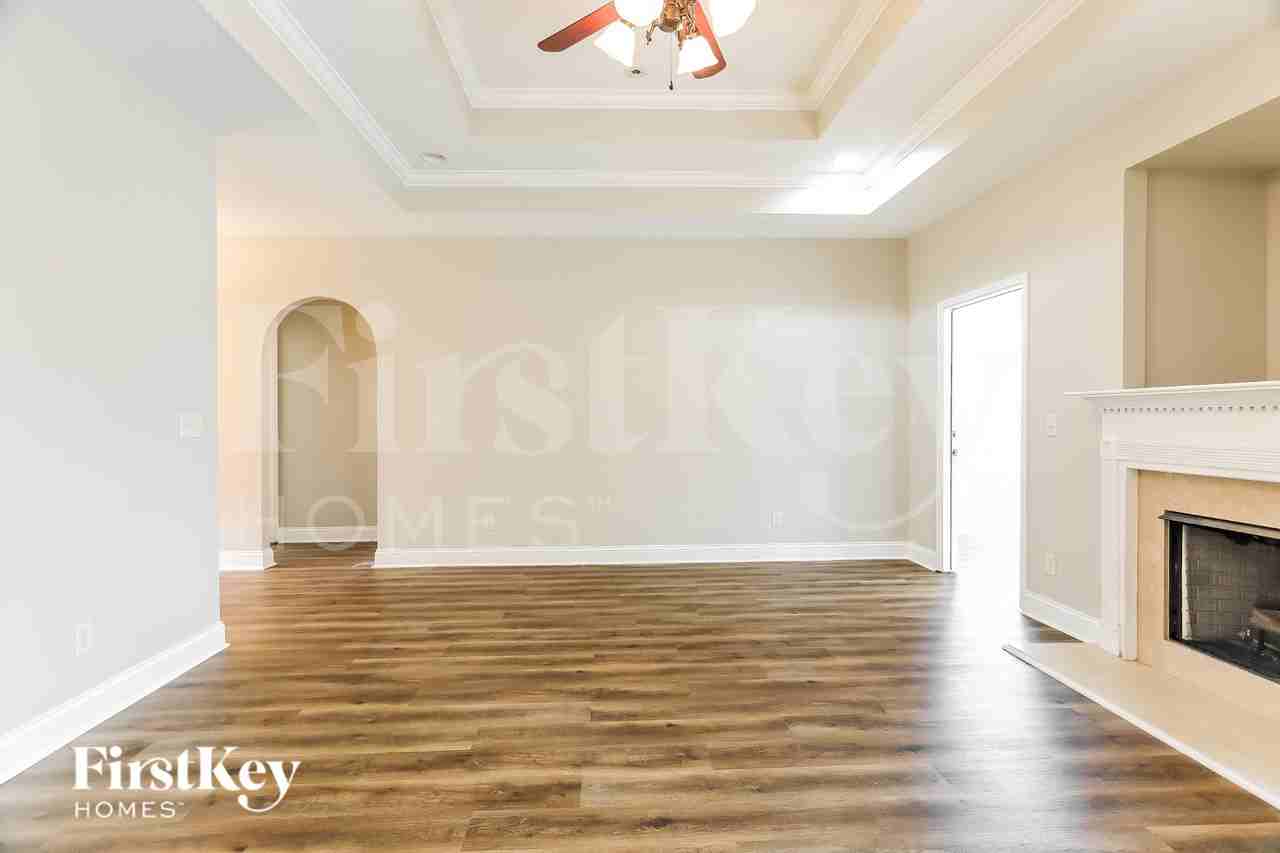 20815 Sandy Dr - Photo 2 of 16