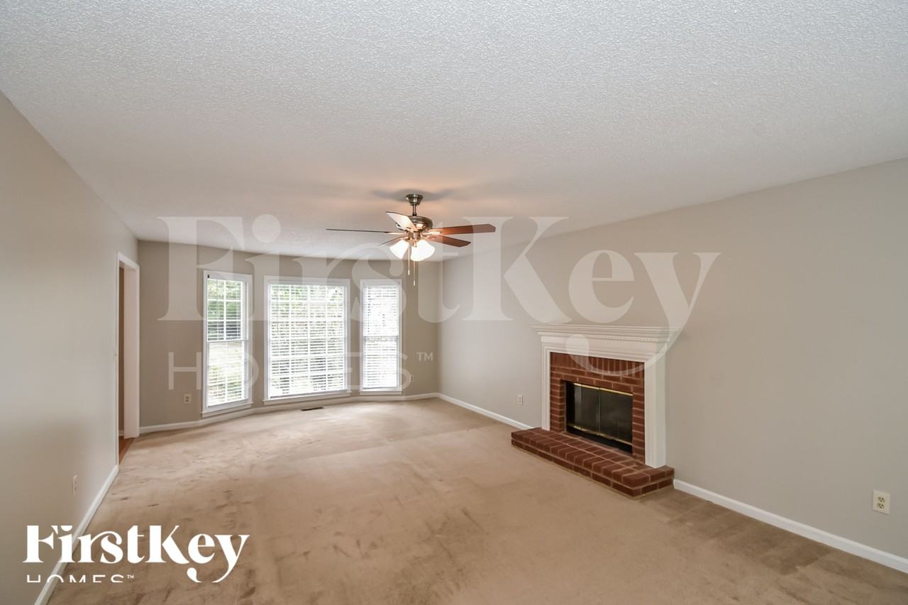 3486 Parsons Greene Pl - Photo 2 of 18