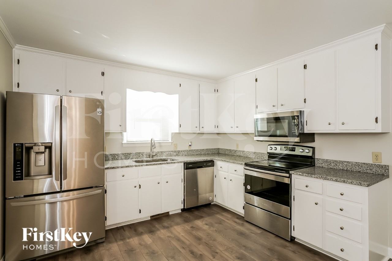 4921 Tuckahoe Trce - Photo 6 of 15