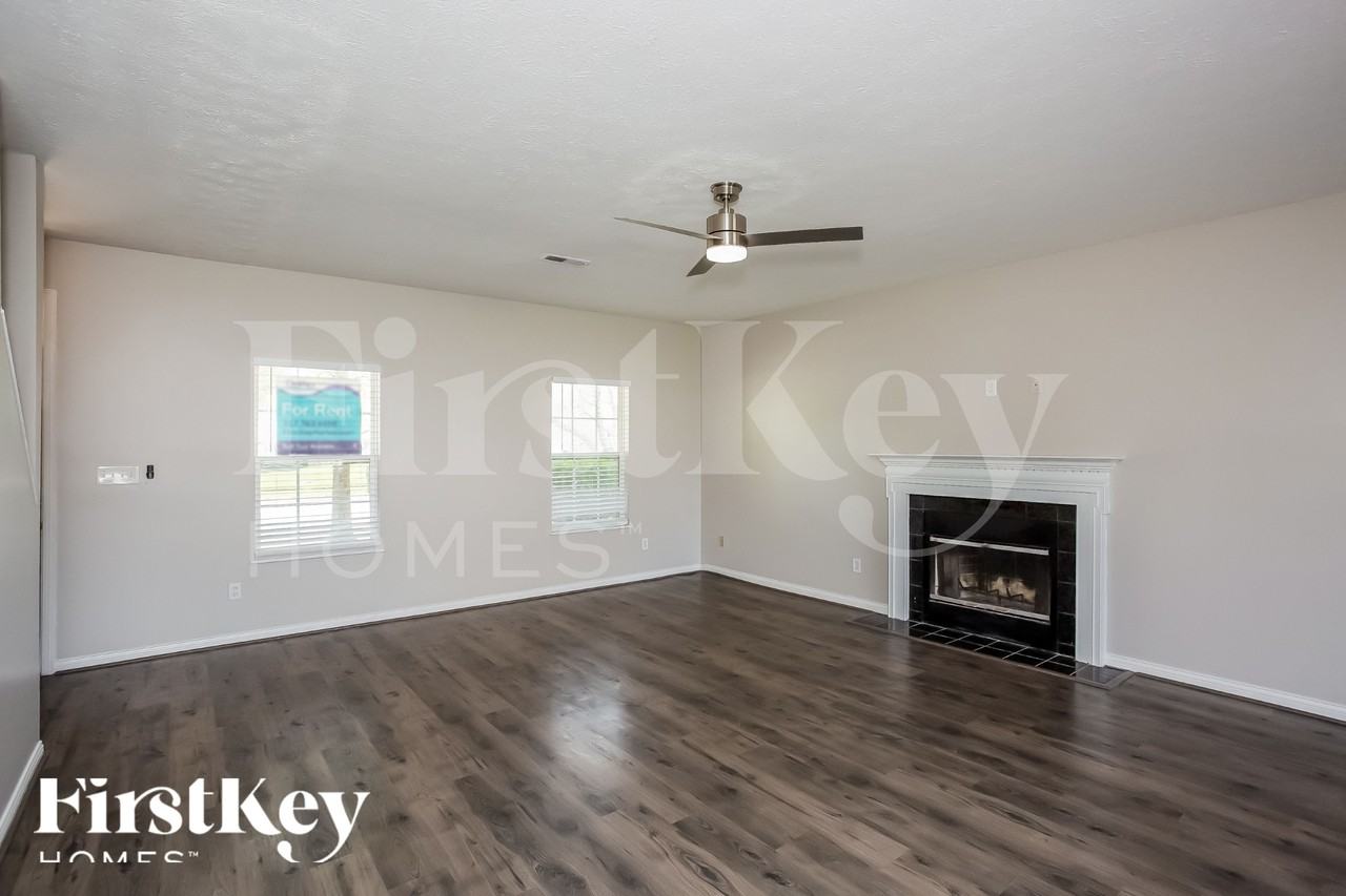 12344 Guy Way - Photo 4 of 18