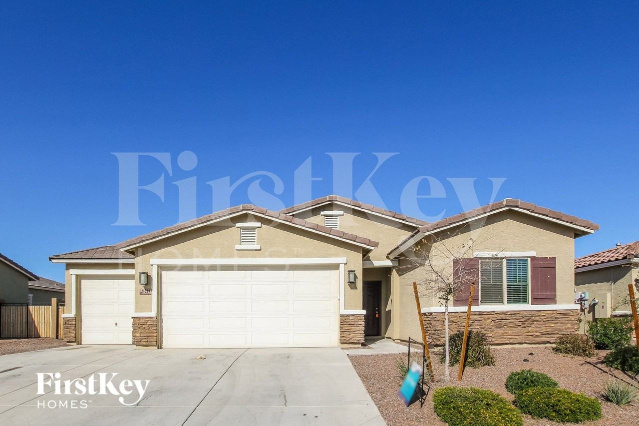 21214 W Palm Ln - Photo 2 of 15