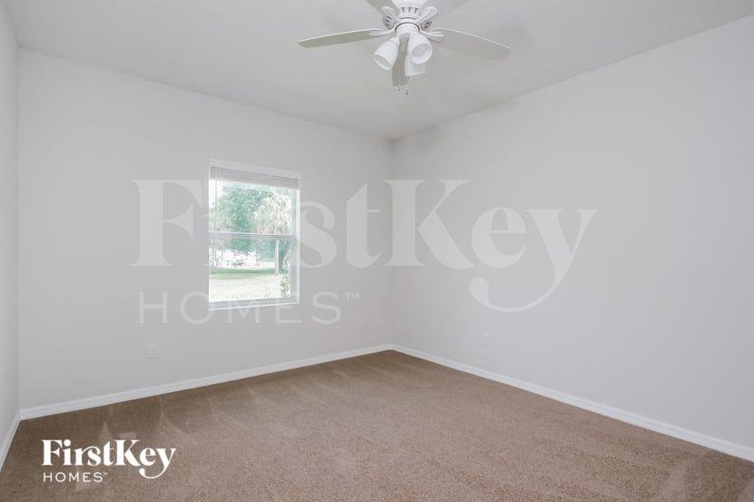 3462 Worthington Ave - Photo 5 of 12