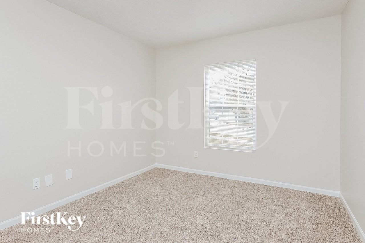 6021 Namozine Ct - Photo 3 of 15