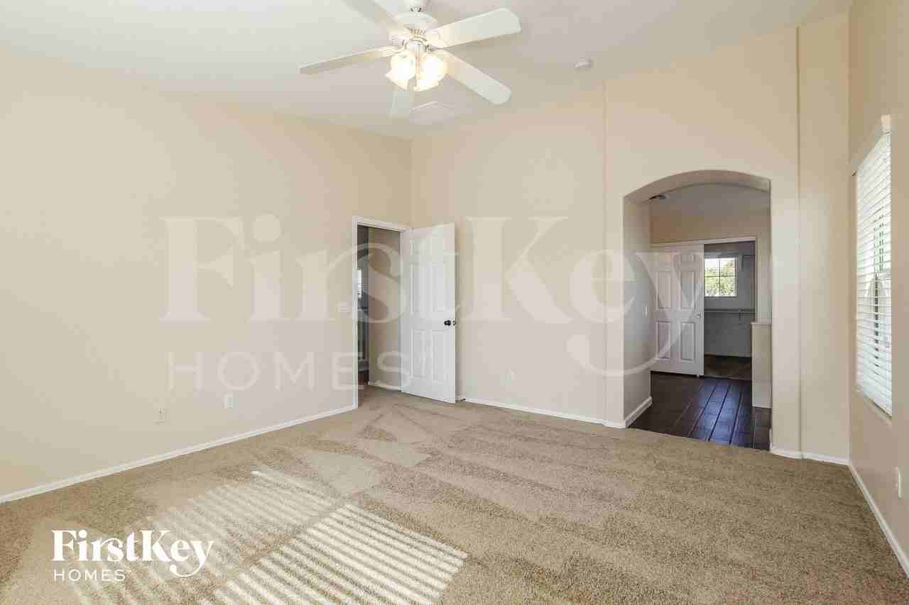 18089 W Westpark Blvd - Photo 7 of 15
