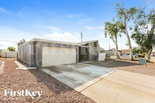 9631 N 35th Dr - Photo 1 of 1