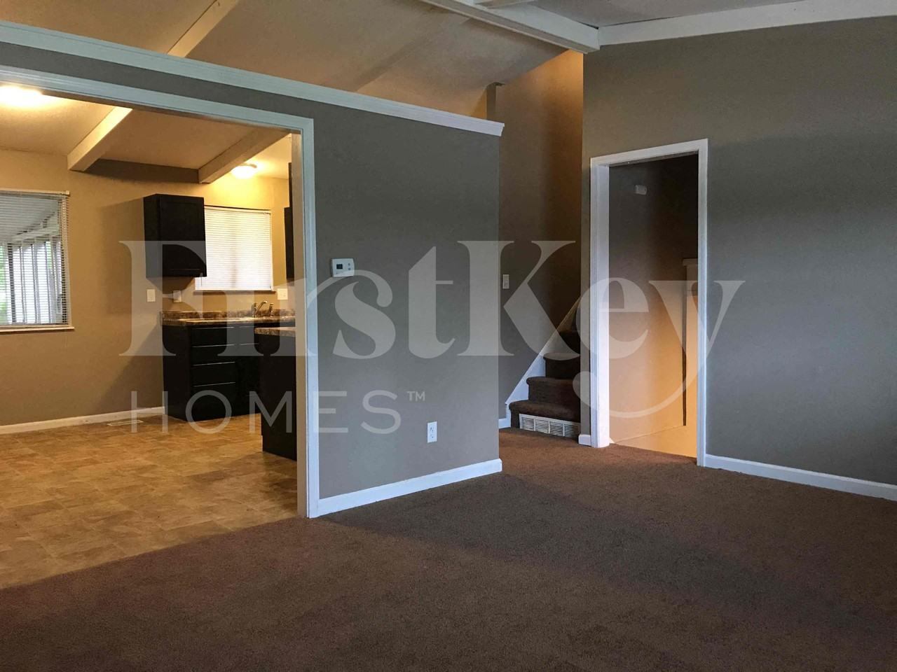 8101 Railroad Rd - Photo 6 of 16