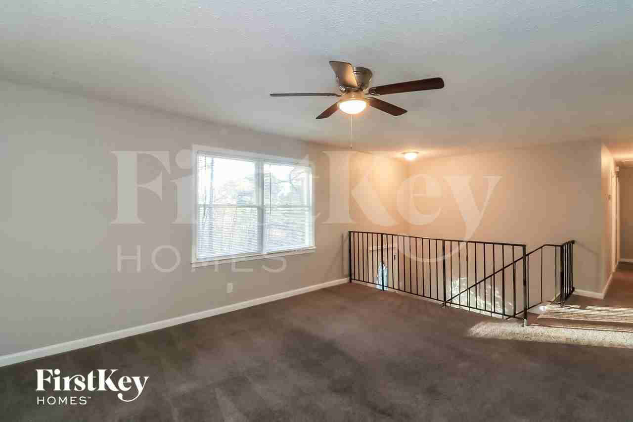 55 Grant Dr Nw - Photo 2 of 15