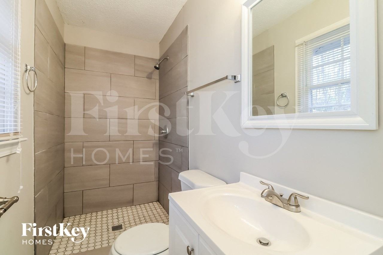 55 Grant Dr Nw - Photo 7 of 15