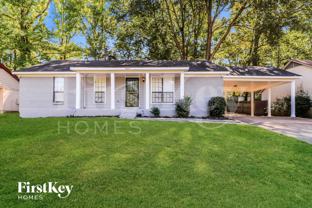 4420 Huntersglen W - Photo 1 of 1