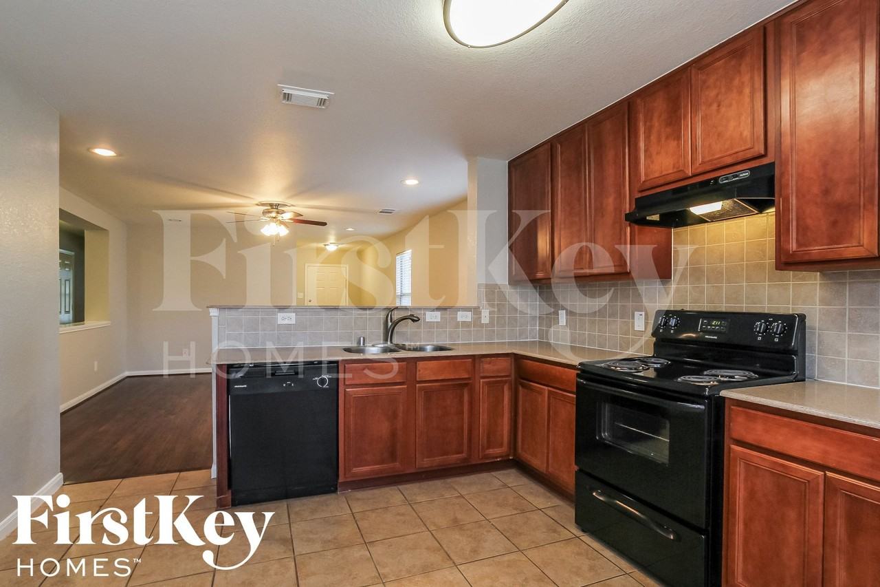 3543 Garrison Run Dr - Photo 7 of 15