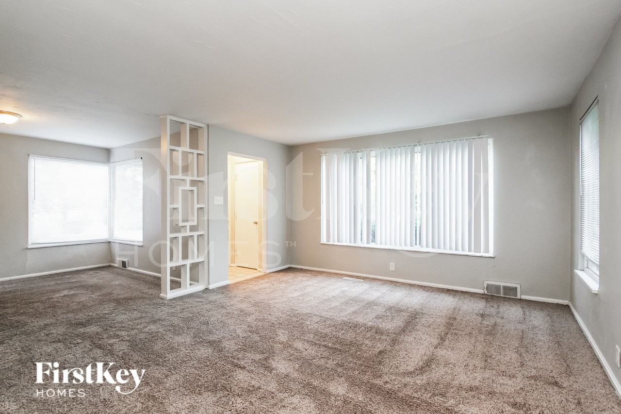 3216 Brill Rd - Photo 2 of 18