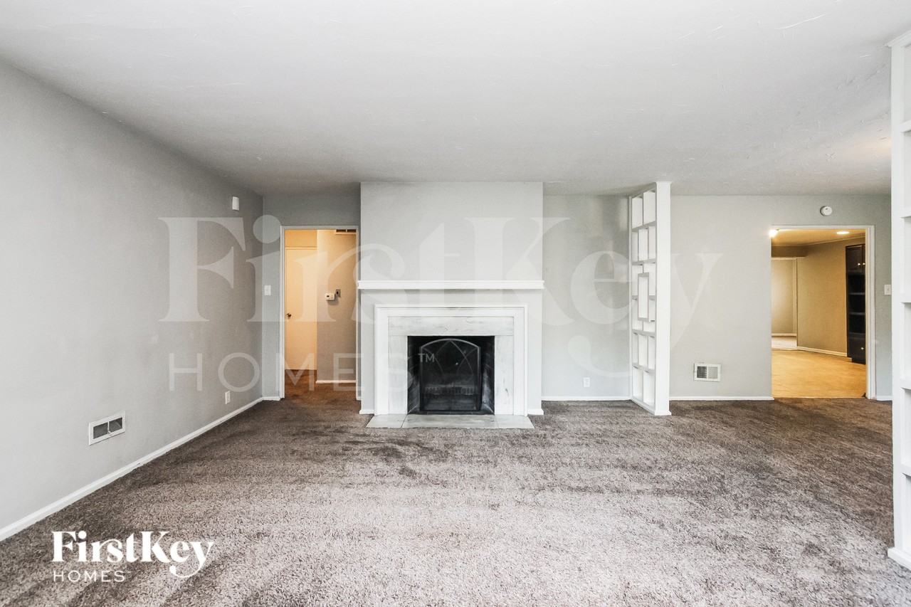 3216 Brill Rd - Photo 3 of 18