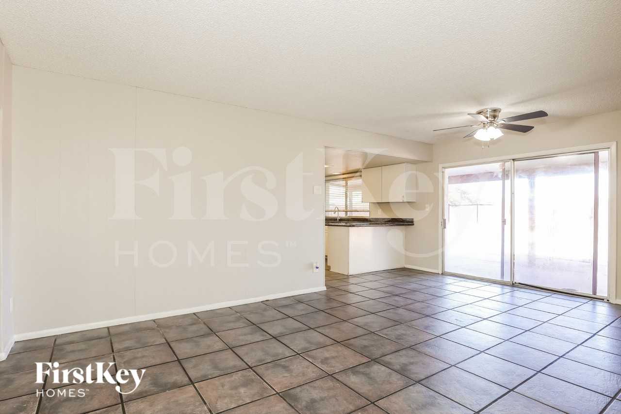 3204 S Nu Vista Ln - Photo 4 of 19