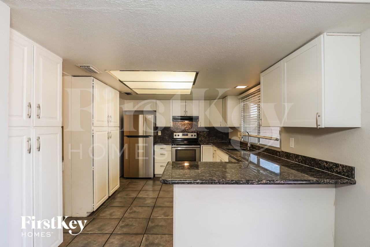 3204 S Nu Vista Ln - Photo 6 of 19