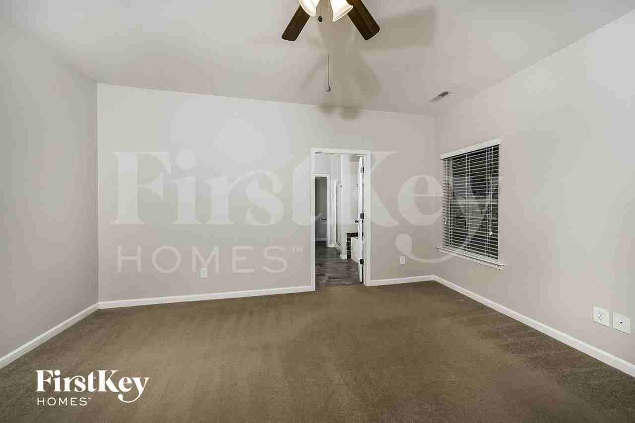 3104 Rosewalk Dr - Photo 7 of 15