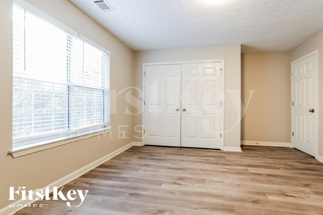 3085 Piper Dr - Photo 7 of 18