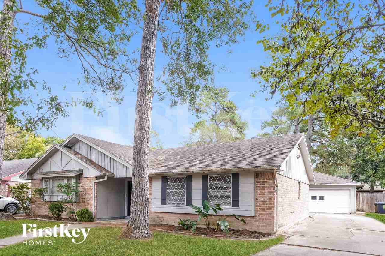 23014 Whispering Willow Dr - Photo 2 of 15