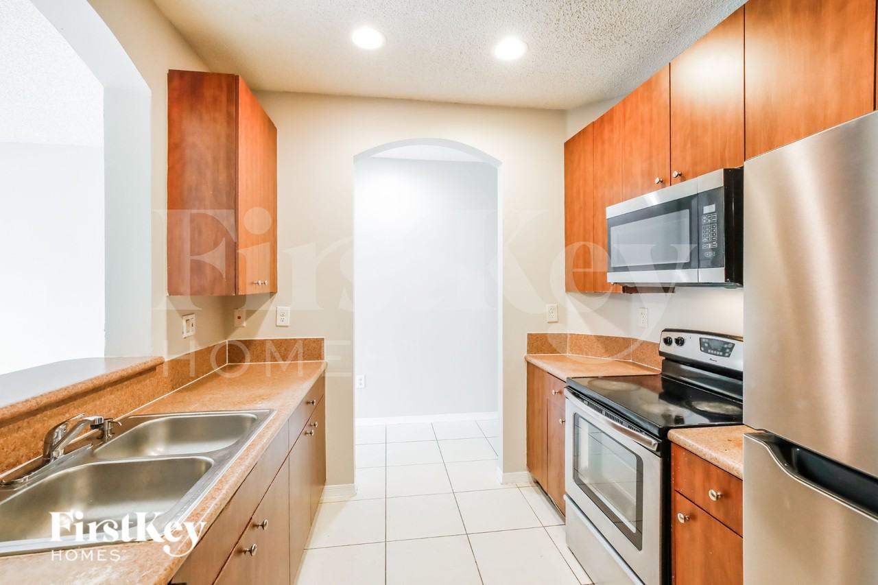 2281 Necircle - Photo 6 of 20