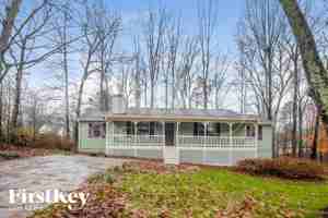 featured image of 209 Kelly Ct