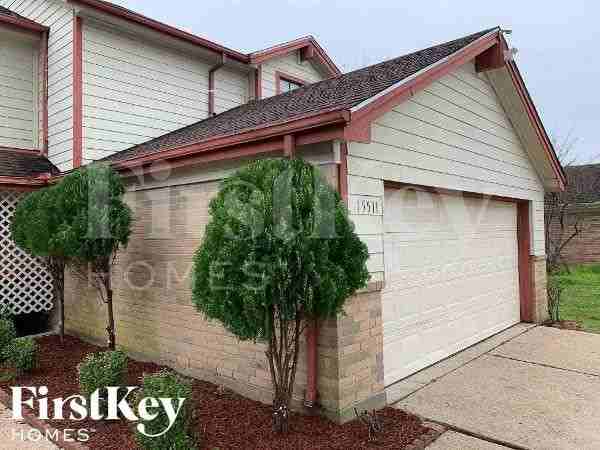 15511 Evergreen Grove Dr - Photo 3 of 36