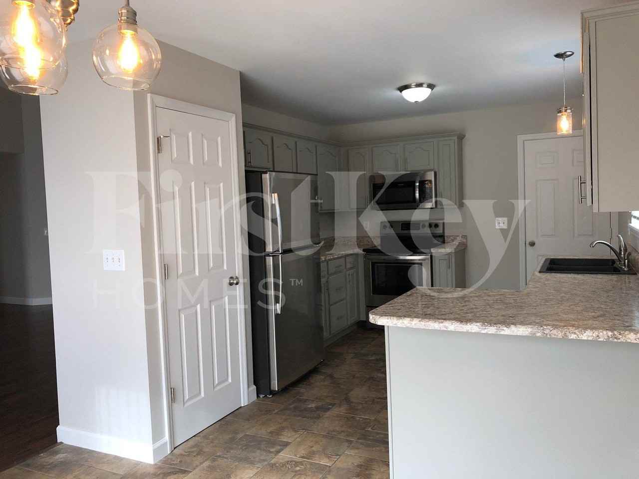 1503 Jordan Lee Ct - Photo 7 of 38