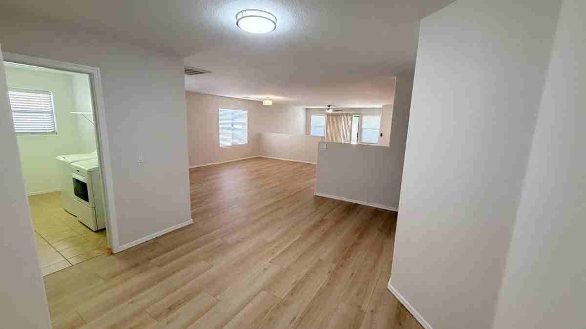 45677 W Ranch Rd - Photo 3 of 17