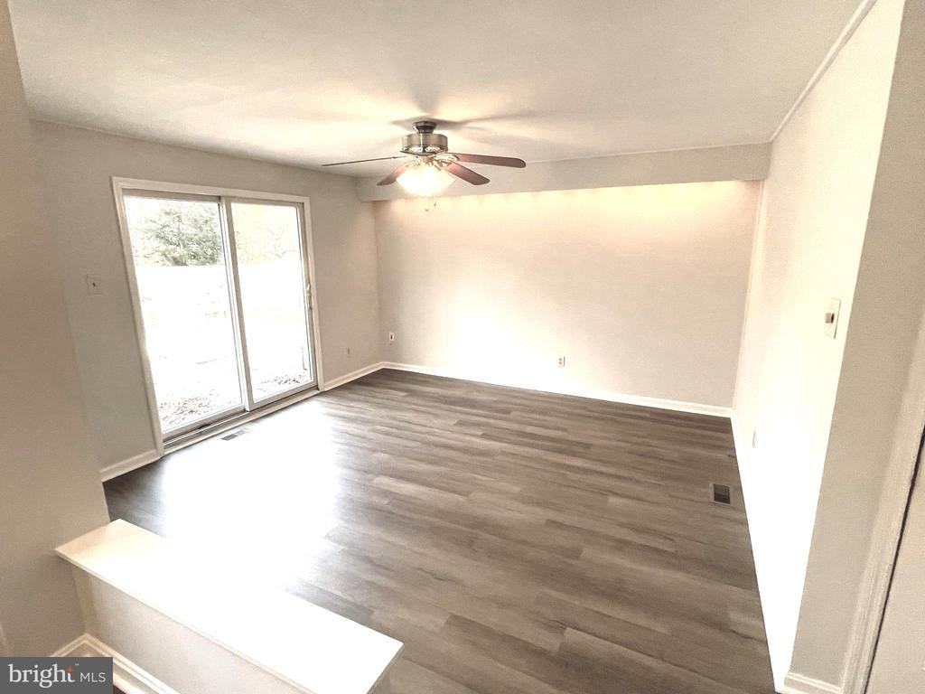 1717 Red Oak Rd - Photo 7 of 15