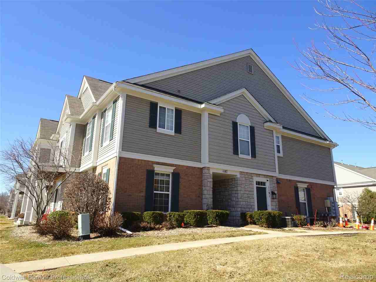 1191 Alameda Blvd - Photo 3 of 27