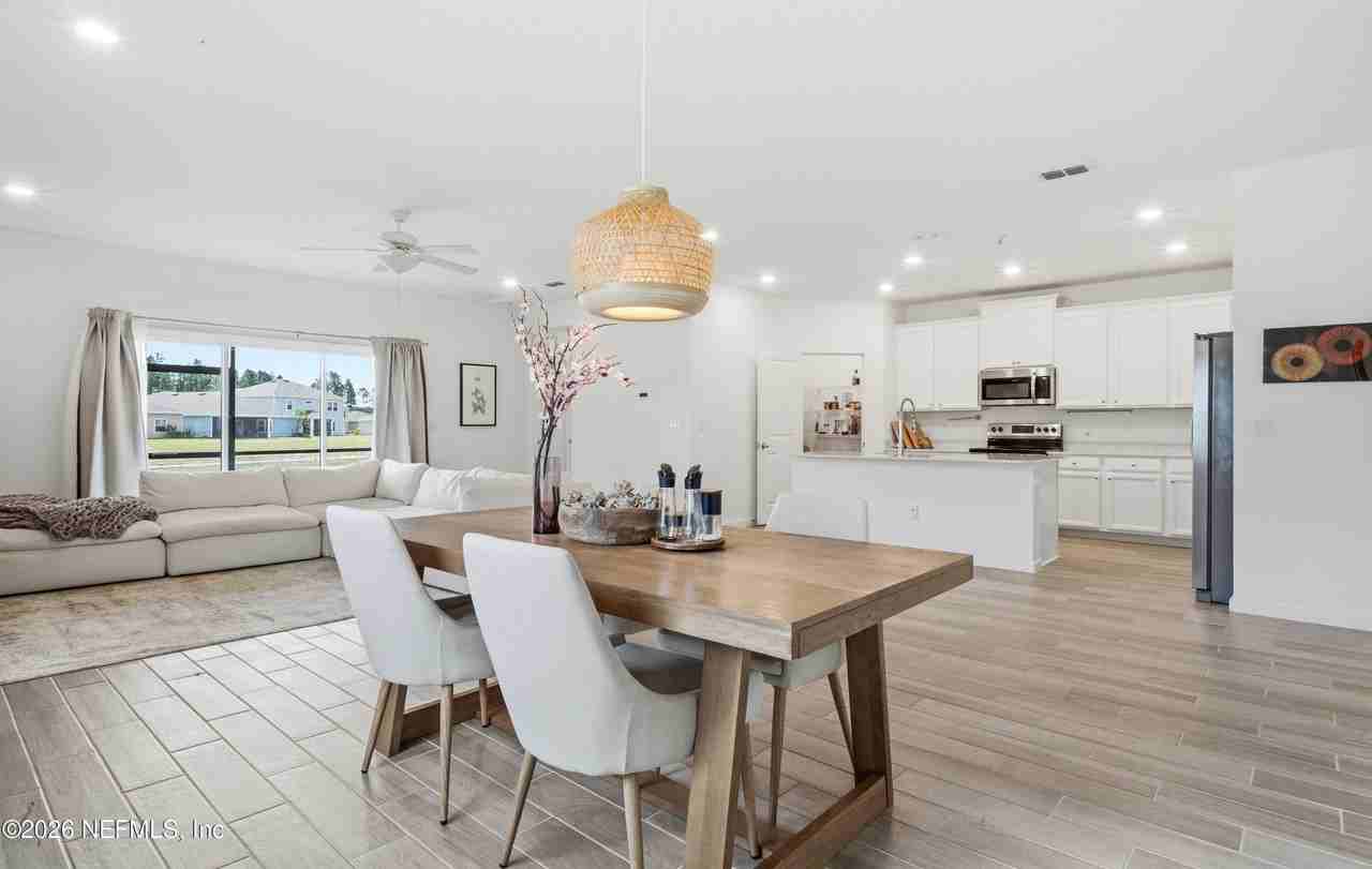 9846 Lemon Balm Way - Photo 4 of 33