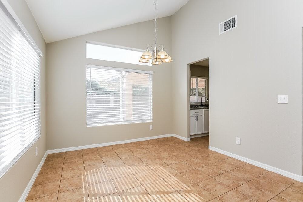 9123 Sangria Ln - Photo 7 of 17