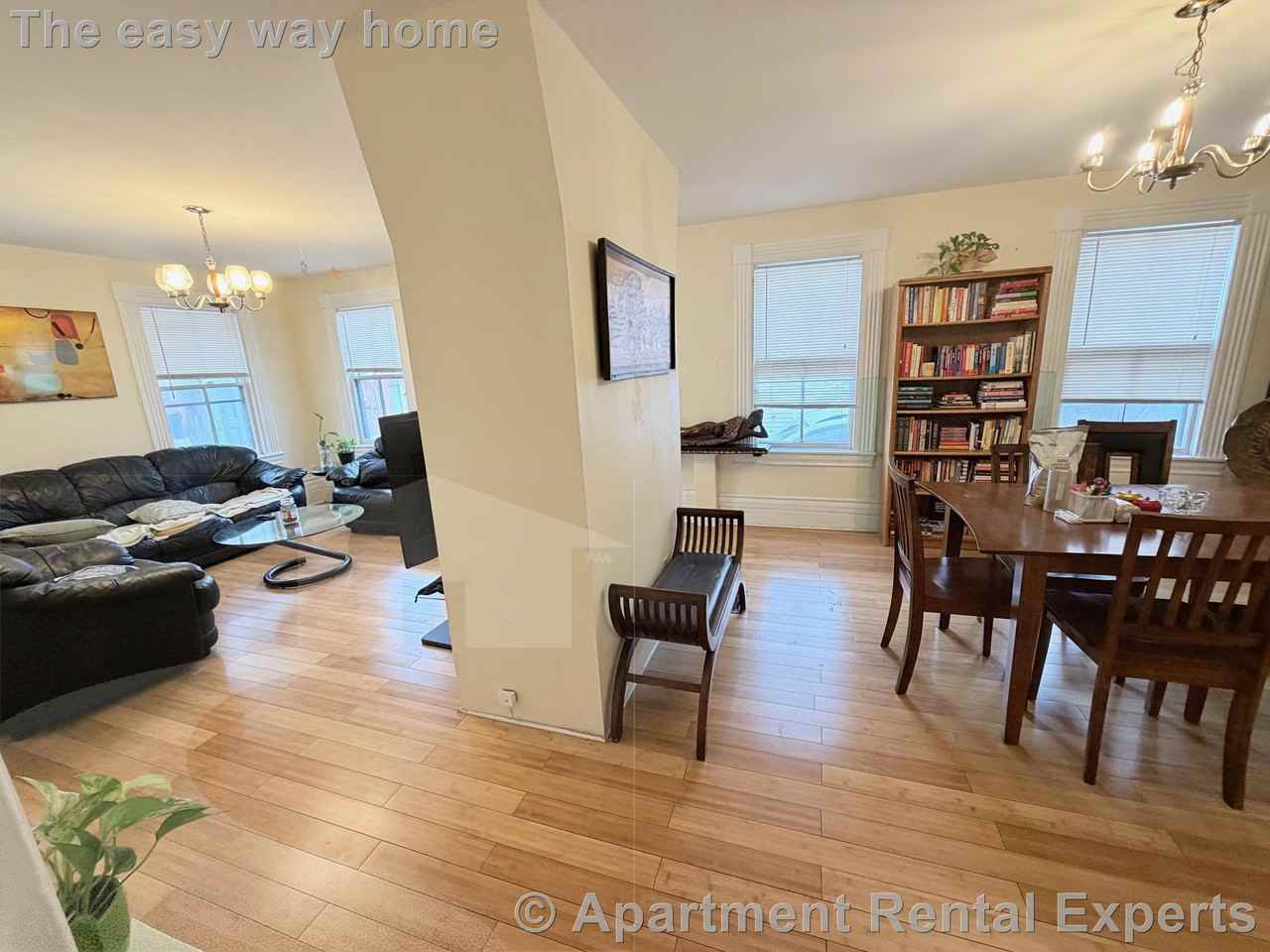 4 Saint Mary Rd - Photo 3 of 25