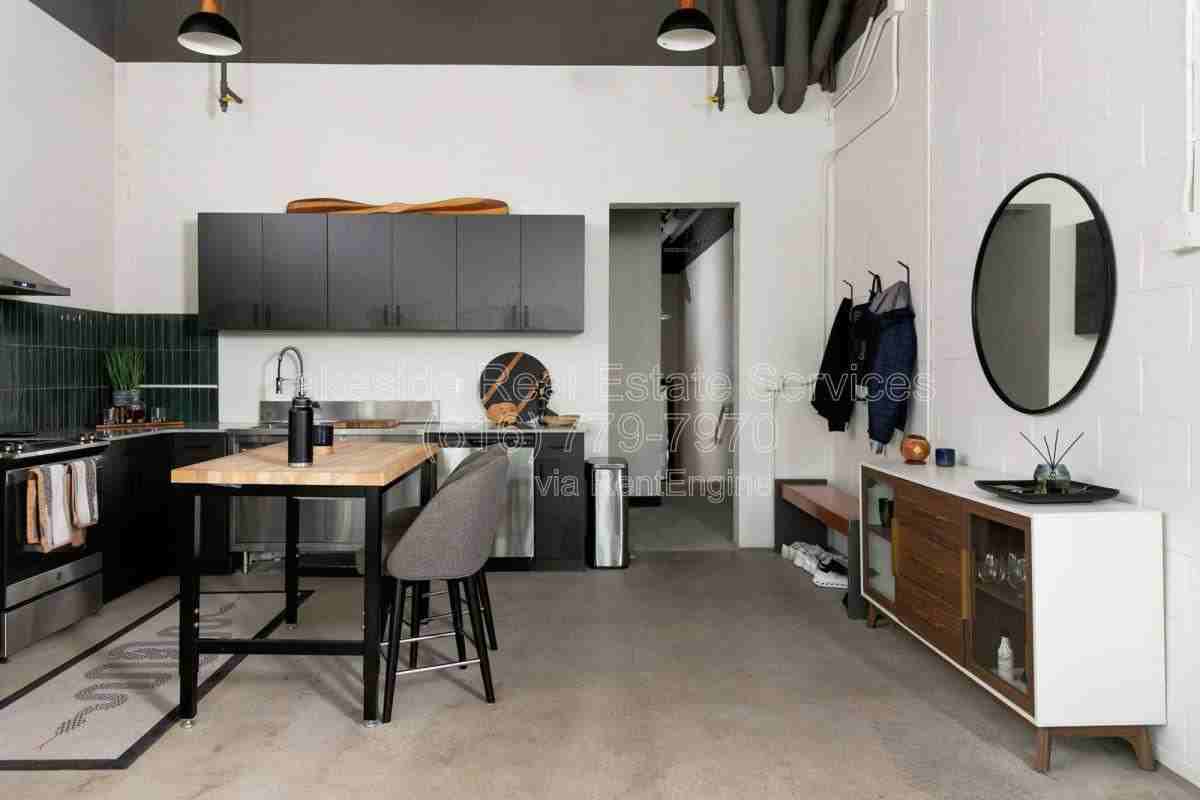 851 Fulton St W #104 - Photo 3 of 9