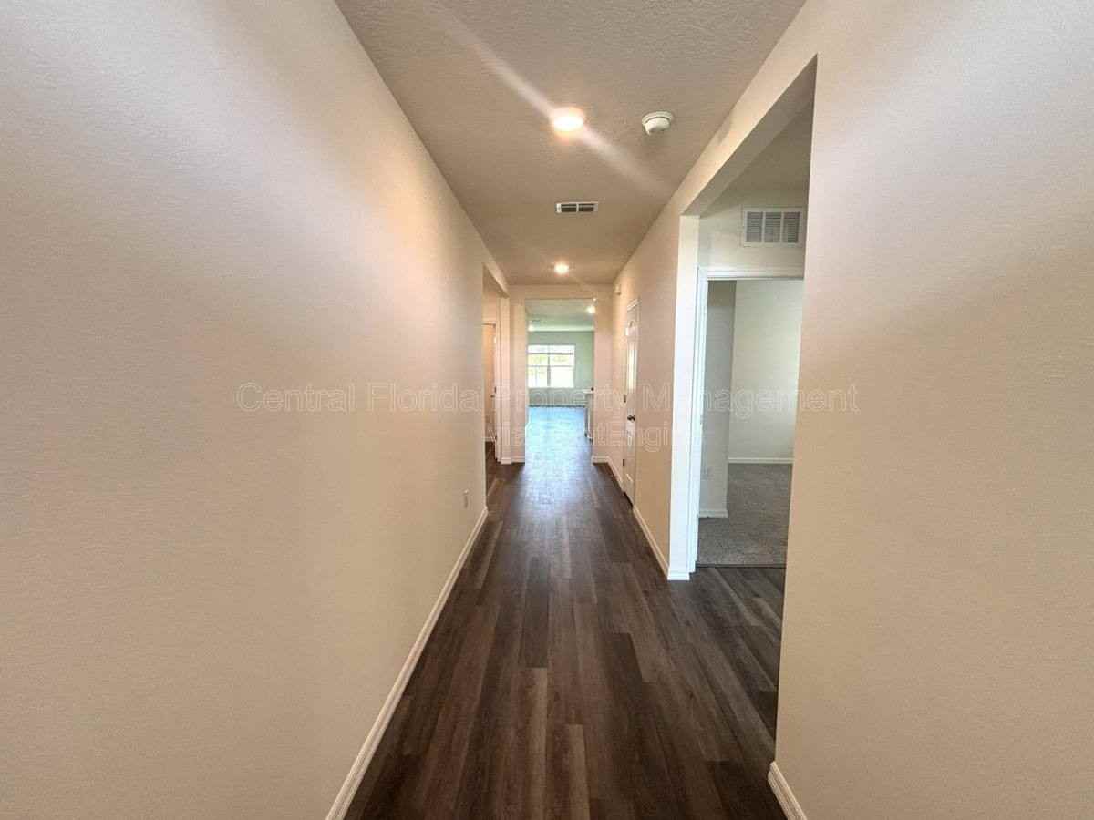 5513 Hayloft Dr - Photo 2 of 10