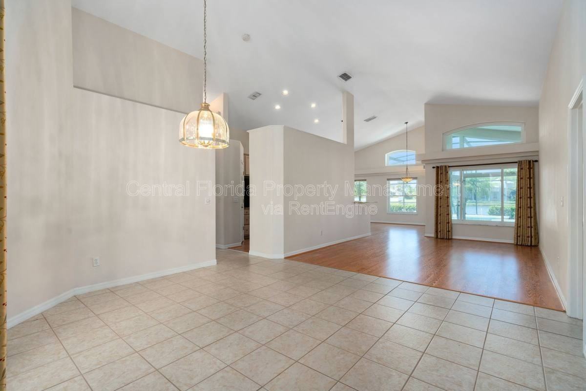 614 Canary Island Ct - Photo 3 of 10