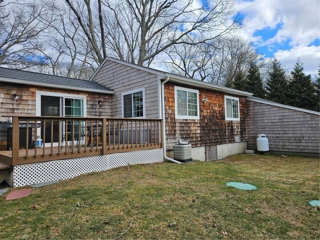 630 Rose Hill Rd - Photo 3 of 21
