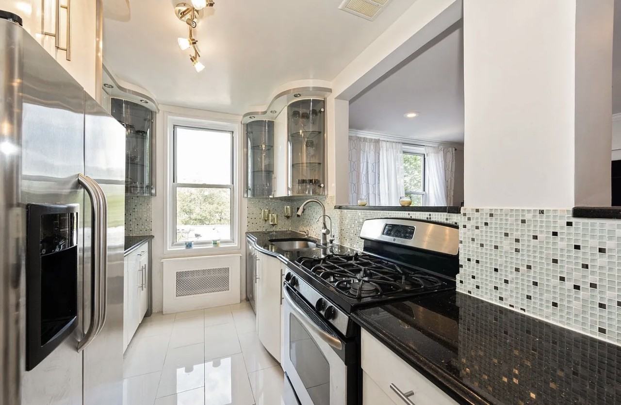 15015 79th Ave #3A - Photo 2 of 6