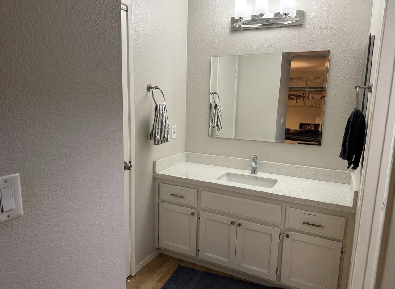 5588 Makati Cir - Photo 2 of 7