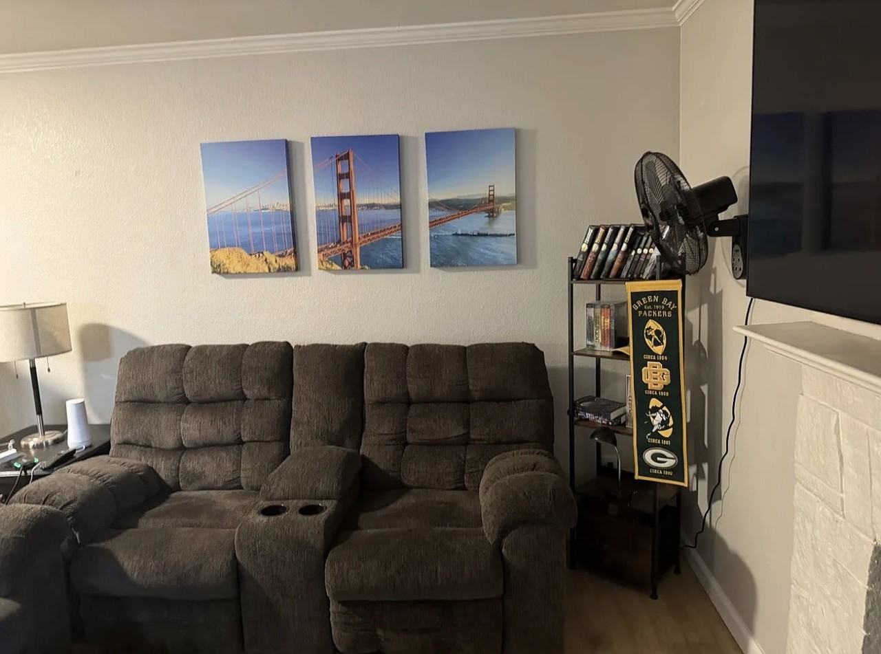 5588 Makati Cir - Photo 4 of 7