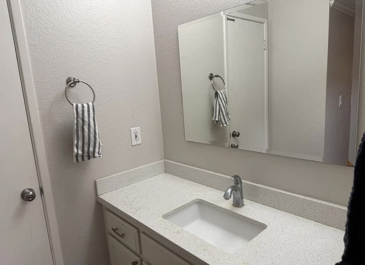 5588 Makati Cir - Photo 6 of 7