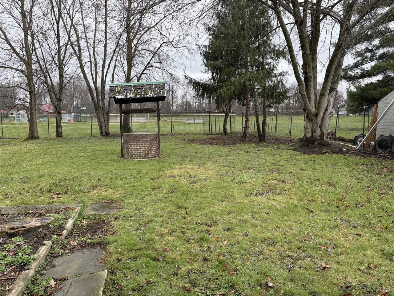 6333 W 130th St - Photo 3 of 14