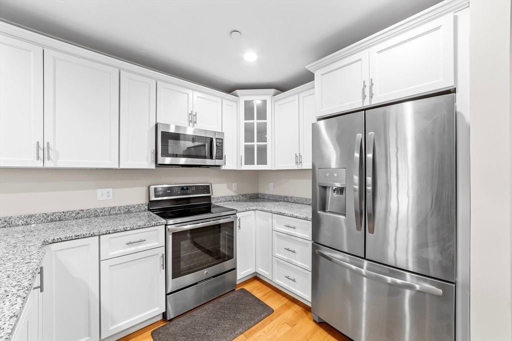 Manor Ter - Photo 4 of 21