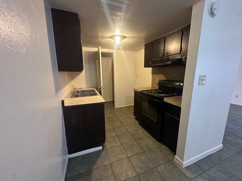 5420 W Belleview St - Photo 5 of 8