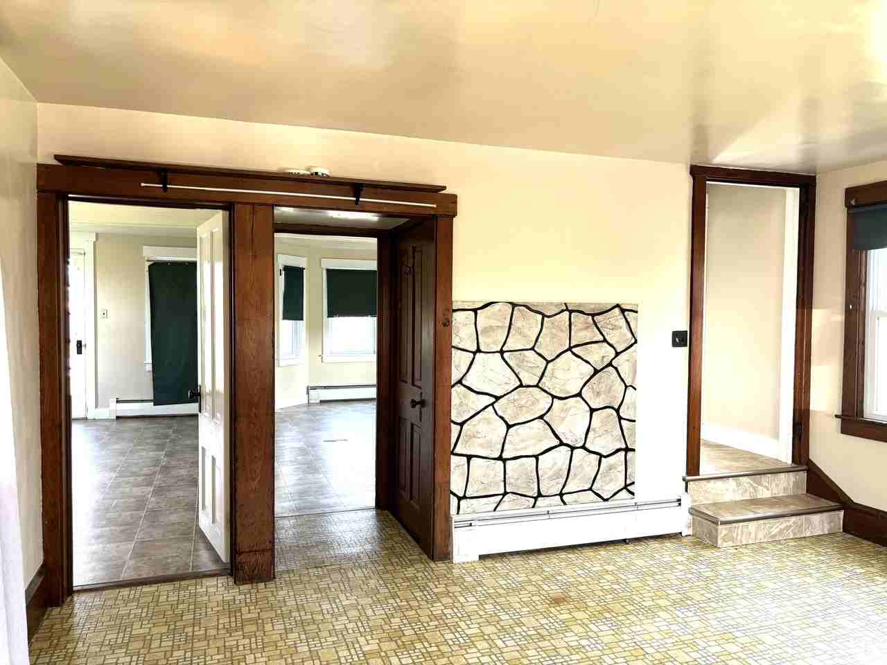 2820 Stumptown Rd - Photo 5 of 21